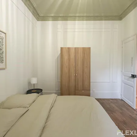 Flexliving - 99 Felix Faure - Parigi